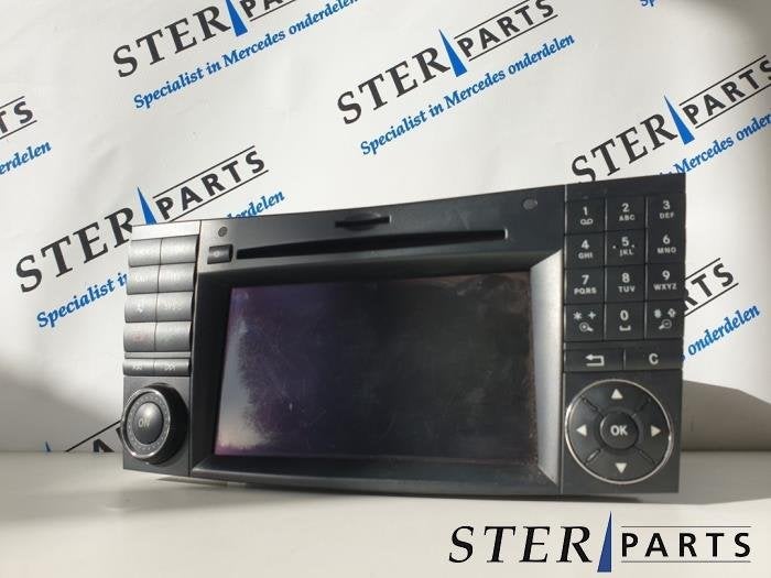 Navigatie Systeem van een Mercedes E-Klasse, Gebruikt, -, Ophalen of Verzenden, -