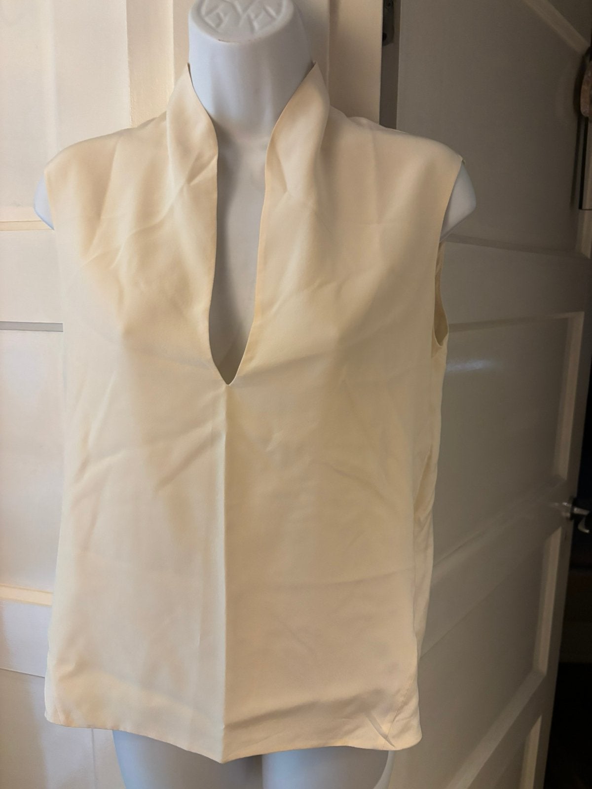 Celine zijden blouse mt 36 design., Ophalen of Verzenden, Nieuw, Maat 36 (S), Beige