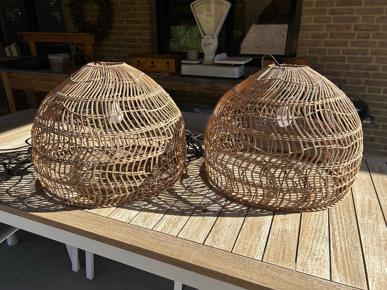 Set van 2 rotan hanglampen - Boheemse stijl, Ophalen, Zo goed als nieuw, Natuurlijk materiaal, E27 (groot)