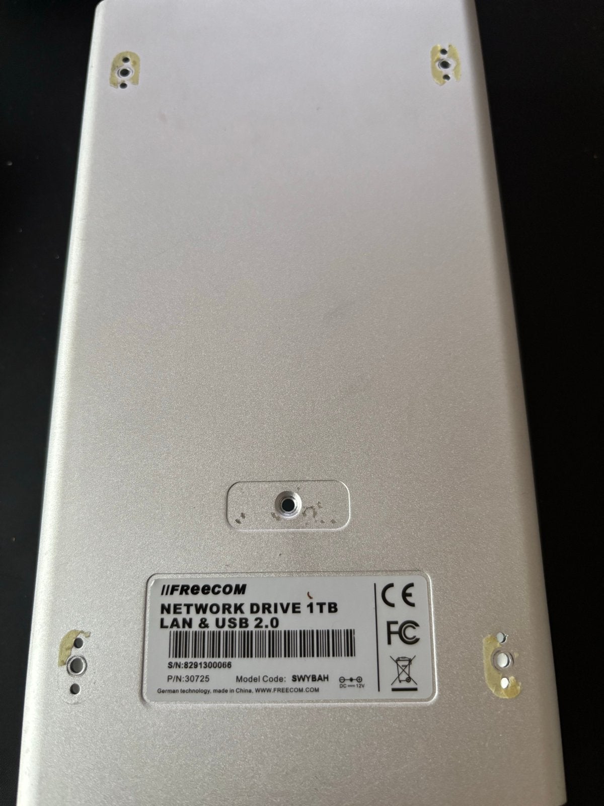 Freecom Network Drive 1TB - LAN & USB 2.0 (Zonder HDD), Gebruikt, Server, HDD, Ophalen of Verzenden