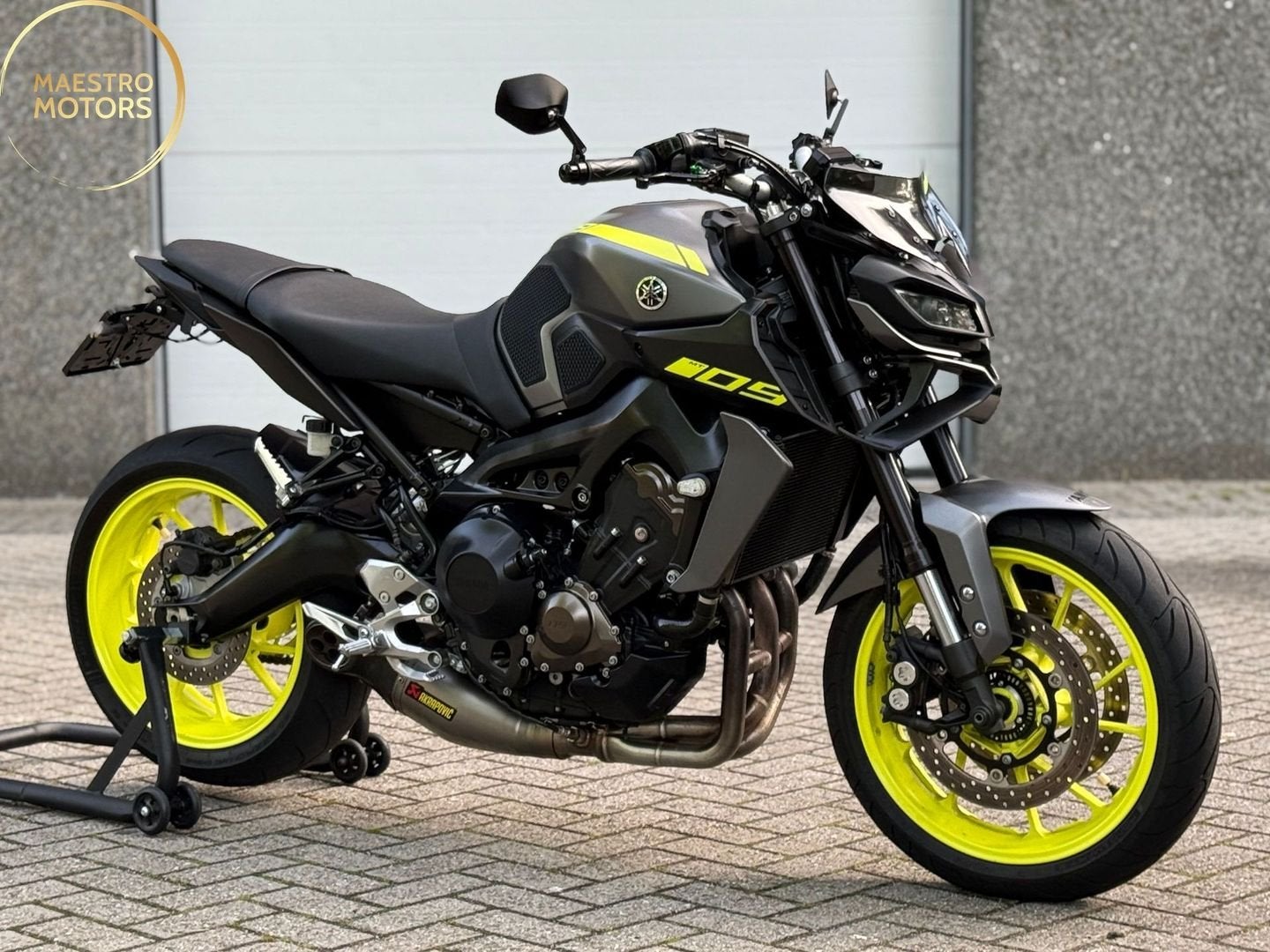Yamaha MT09 Night Fluo Akrapovic Titanium ABS BOMVOL OPTIES, Bedrijf, Meer dan 35 kW, YAMAHA, Onbekend