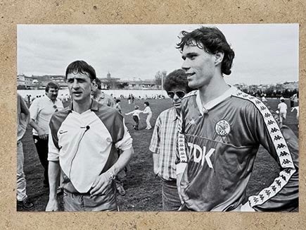 Org z/w foto 20x30cm Johan Cruijff coach Ajax - Athene 1987, Verzenden, Nieuw, Ajax, Poster, Plaatje of Sticker