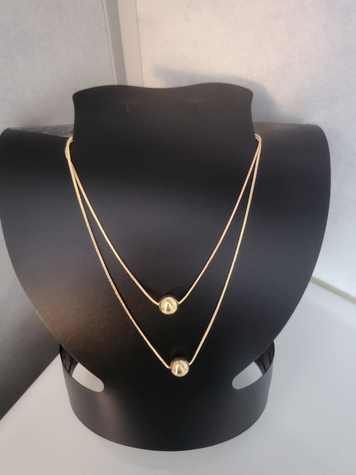 2 gouden kettingen - set en losse ketting (nep goud), Sieraden, Tassen en Uiterlijk, Ophalen of Verzenden, Gebruikt, Goud, Overige materialen