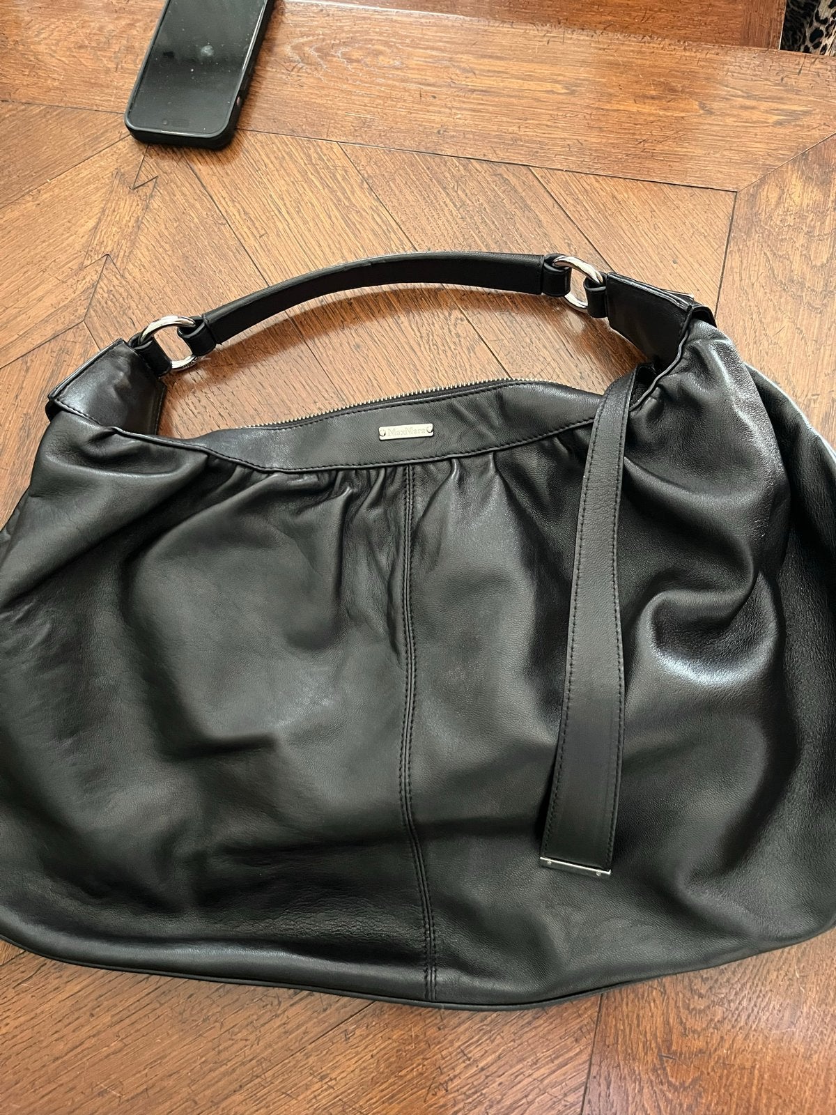 MaxMara Zwarte Leren Handtas - Stijlvol en Ruim, Ophalen of Verzenden, Zo goed als nieuw, Zwart, Handtas
