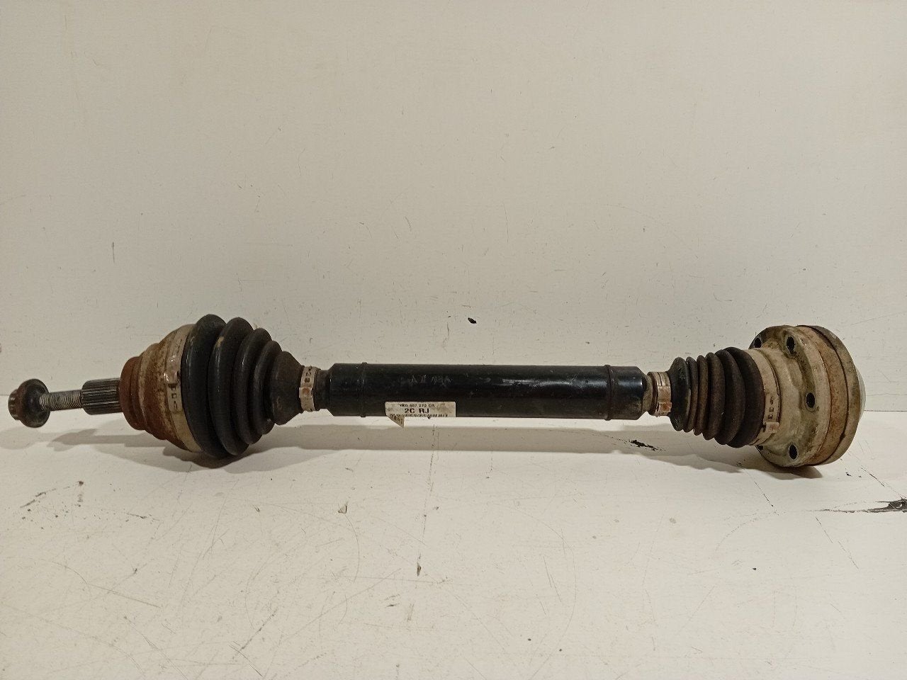Aandrijfas rechts voor Skoda Yeti, Onderdelen@venauto.nl, Van der Ven Autorecycling B.V., Gebruikt, Ettenseweg 76, 4706 PB Roosendaal, The Netherlands