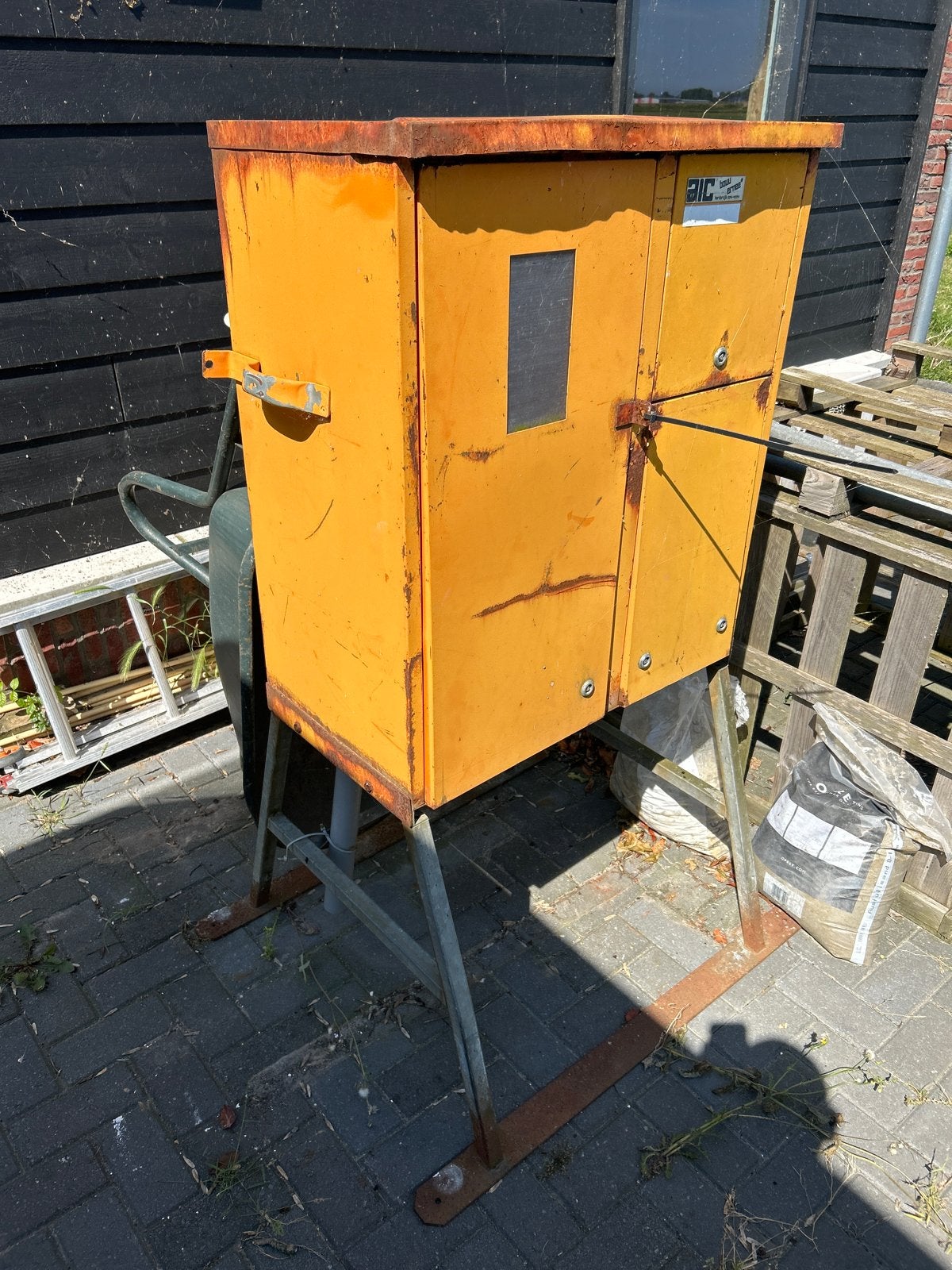 Bouwstroomkast met diverse aansluitingen, Ophalen, Gebruikt, Overige merken, Overige typen