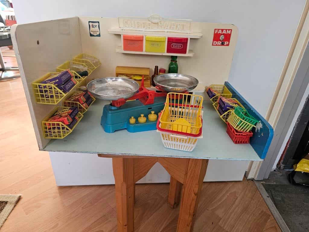 Vintage Jaren '70 Speelgoed Supermarkt met Weegschaal, Ophalen of Verzenden, D, X, X
