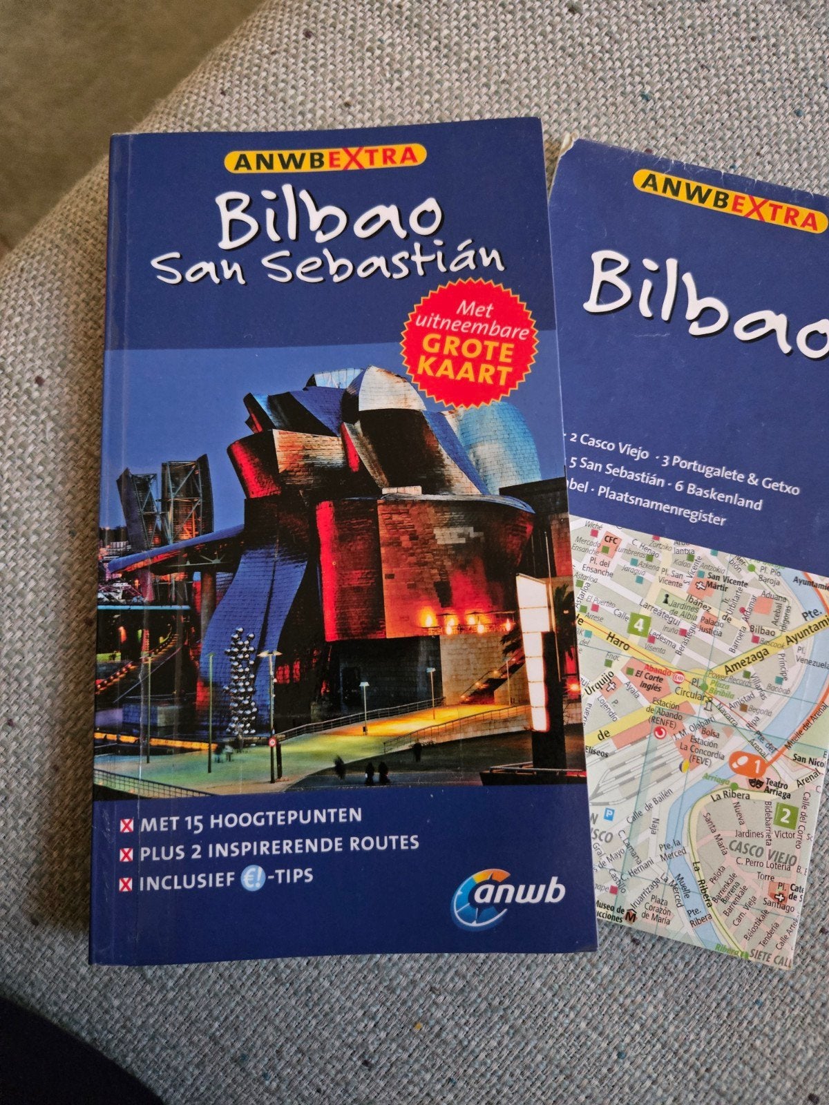 ANWB gids Bilbao en San Sebastian met kaart, Boeken, Europa, Ophalen of Verzenden, Zo goed als nieuw, Reisgids of -boek