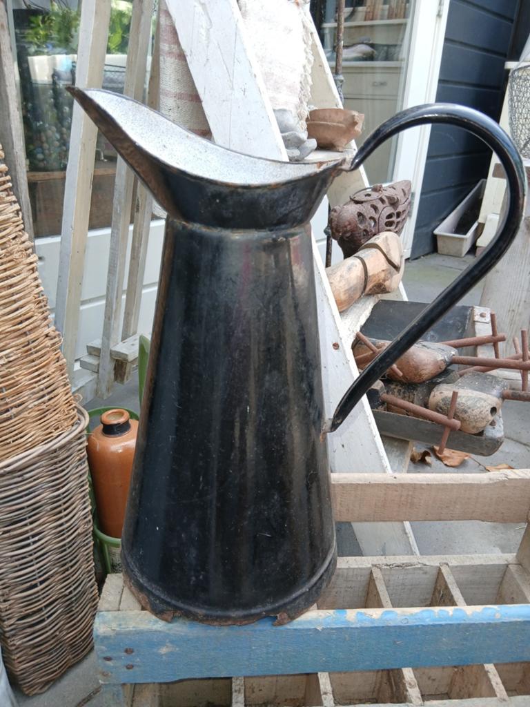 Zwart emaille waterkan, Antiek en Kunst, Ophalen of Verzenden