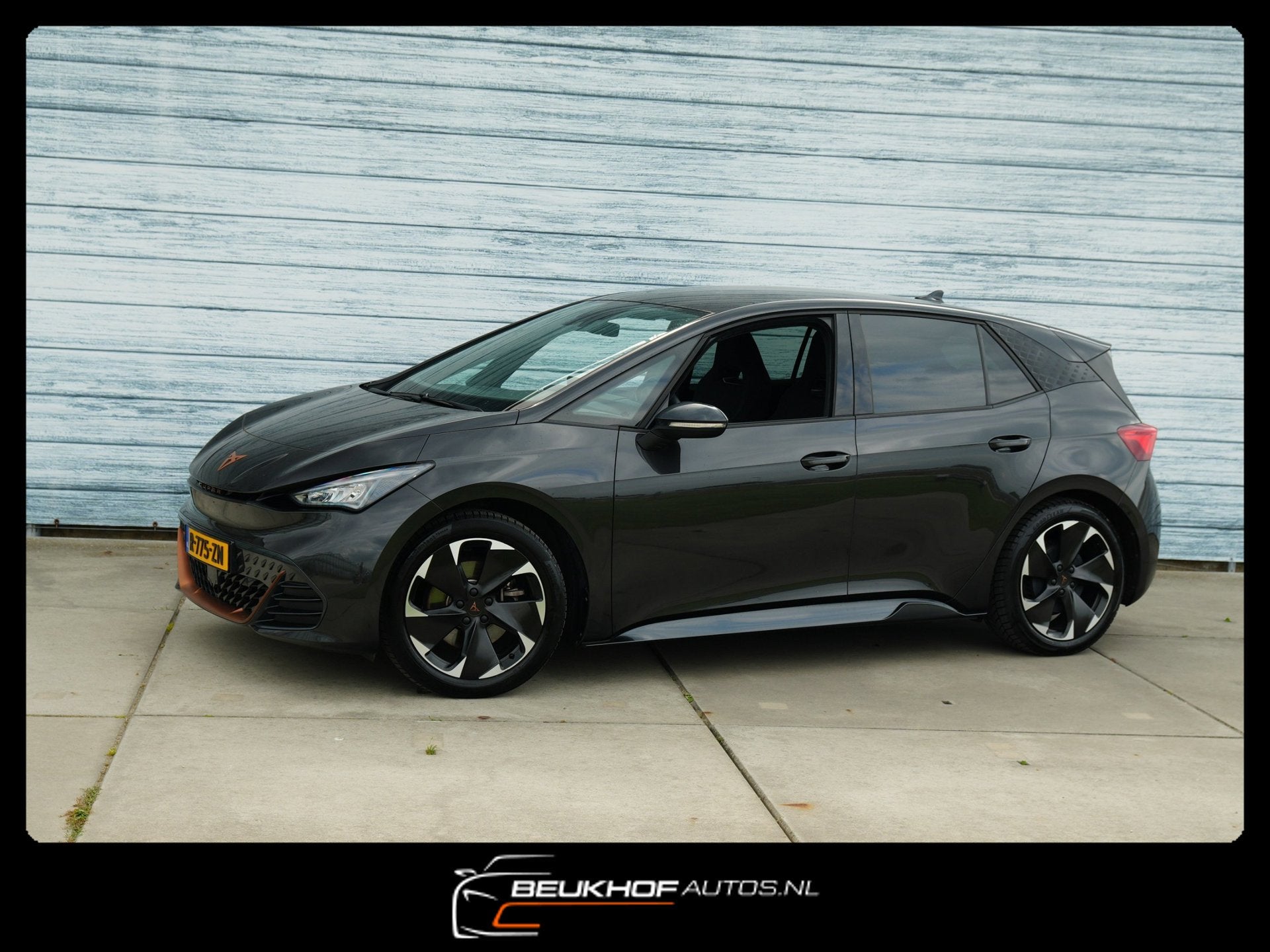 Cupra Born