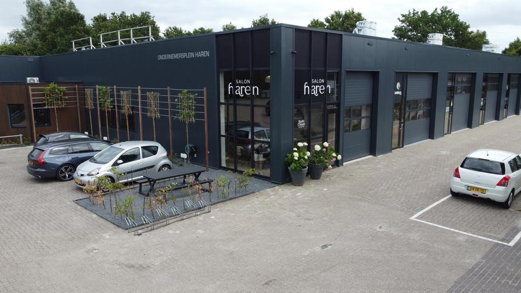 Bedrijfsruimte schoonheidsspecialist, nagelstudio, make up, Huur