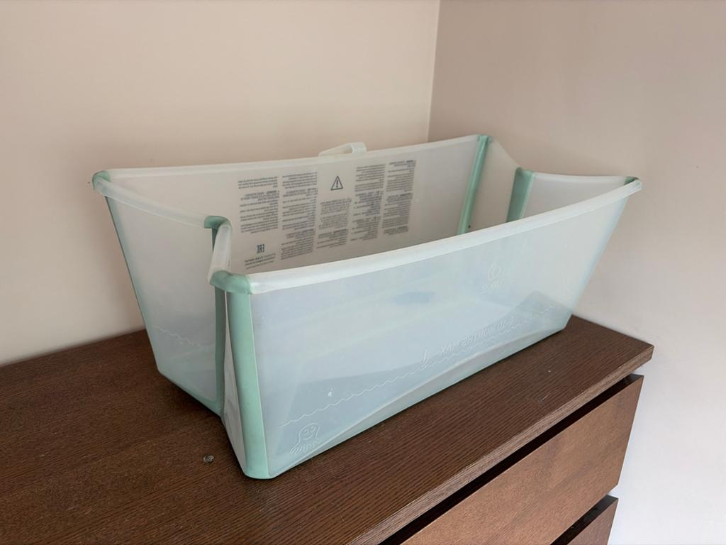 Stokke Flexi Bath opvouwbaar babybadje, Kinderen en Baby's, Badjes en Verzorging, Zo goed als nieuw, Badje, Standaard, Ophalen