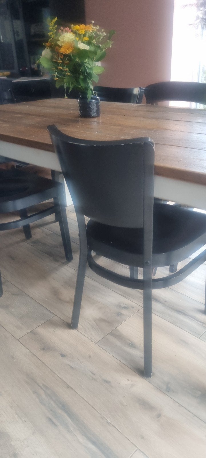 4 stijlvolle eetkamerstoelen, zwart, nette staat, Huis en Inrichting, Gebruikt, Zwart, Ophalen of Verzenden, Vier