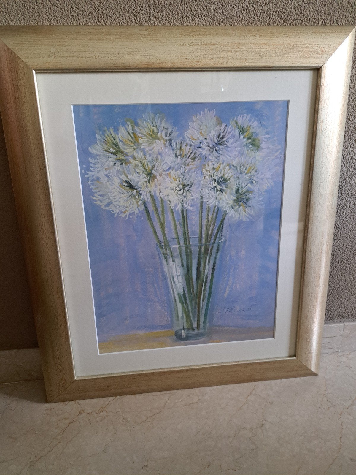 Schilderij met  bloemen achter glas in prachtige lijst, Ophalen, Schilderijlijst, Zo goed als nieuw, Met glas