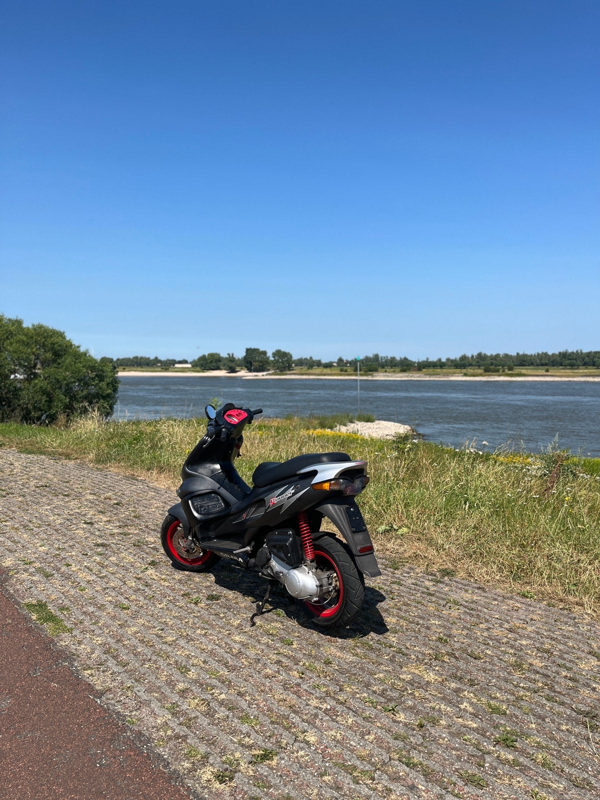 Gilera Runner  dd - motorisch goed onderhouden scooter 50cc, Ophalen of Verzenden, Gebruikt, Overige typen, Gilera