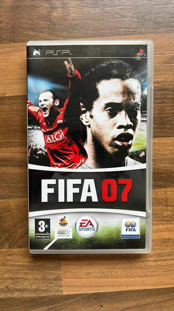 Fifa 07 - PSP - Gebruikt - Voetbalgame, Spelcomputers en Games, Games | Sony PlayStation Portable, Gebruikt, Sport, 1 speler, Vanaf 3 jaar