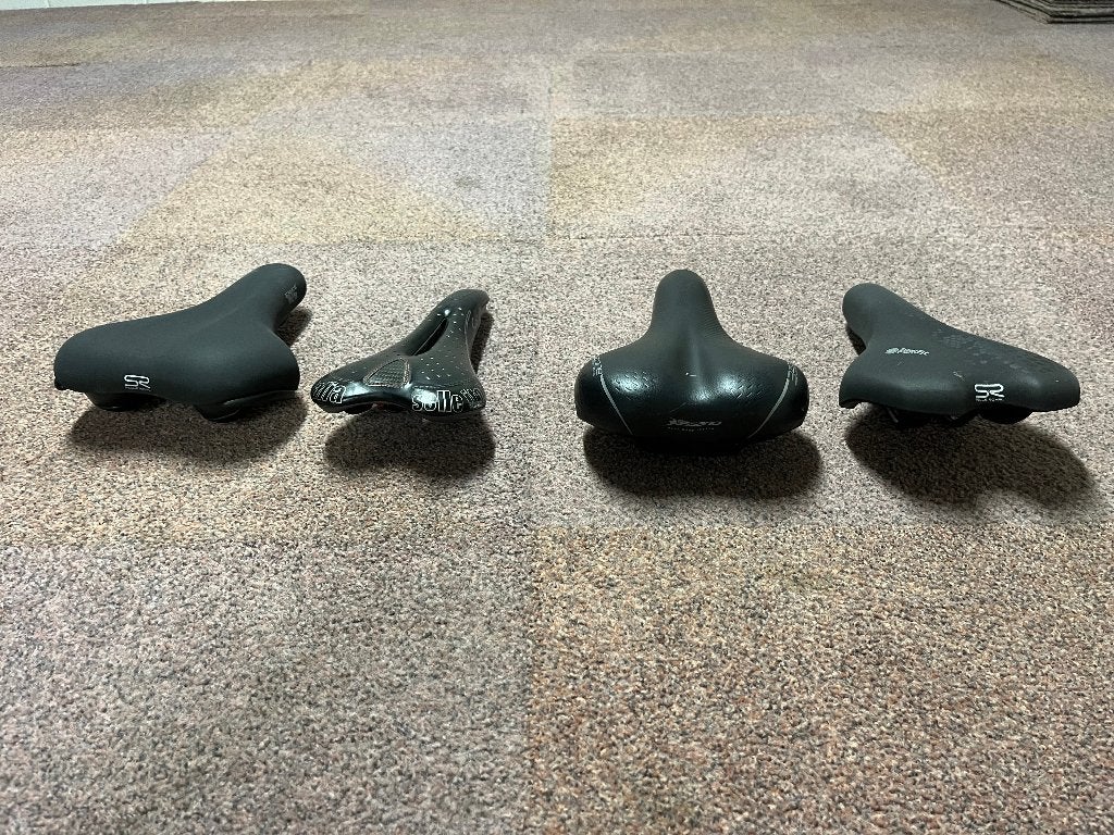 Verschillende zadels (voor dames) (nog twee), Ophalen of Verzenden, Zo goed als nieuw, Selle Italia, Selle Italia