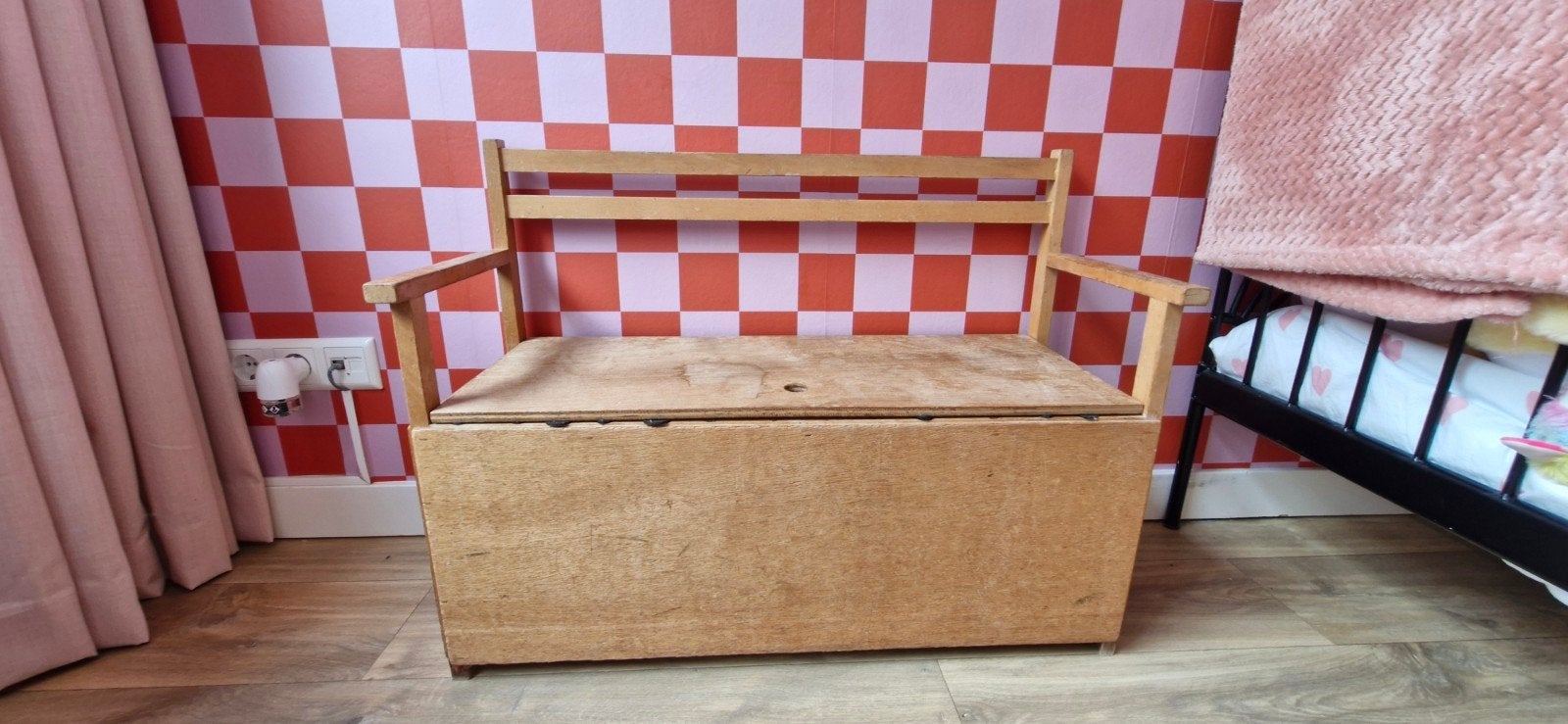 Vintage houten kinderbank met opbergruimte, Ophalen