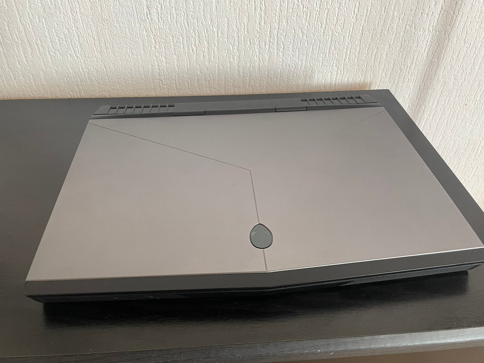 Alienware 15 R3, Computers en Software, Windows Laptops, Ophalen, Met videokaart, 2 tot 3 Ghz, 8 GB