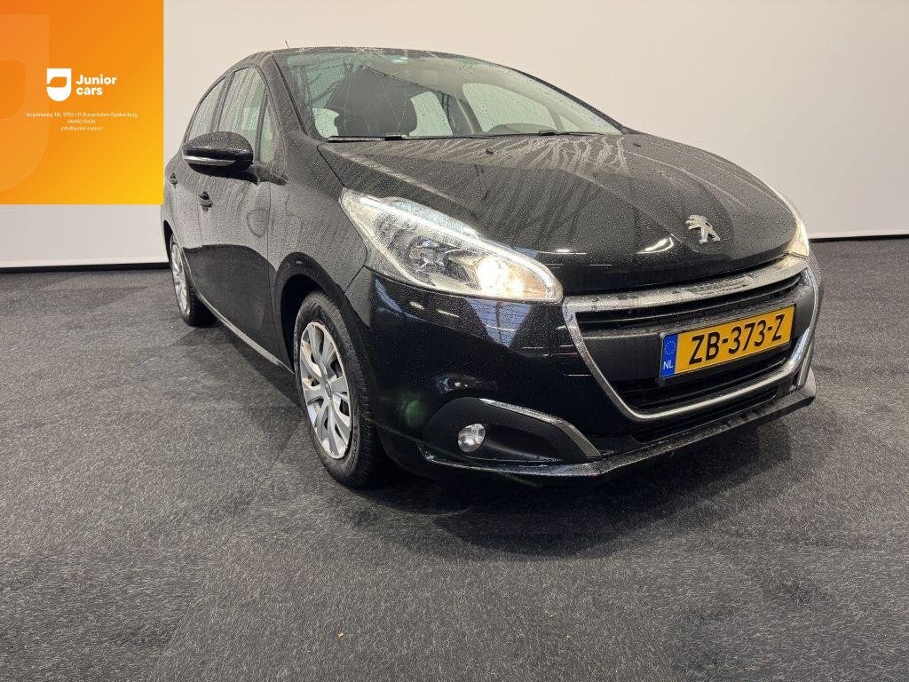 Peugeot 208 1.2 PureTech Blue Lease Active, Auto's, Peugeot, Stof, 1199 cc, 82 pk, Zwart
