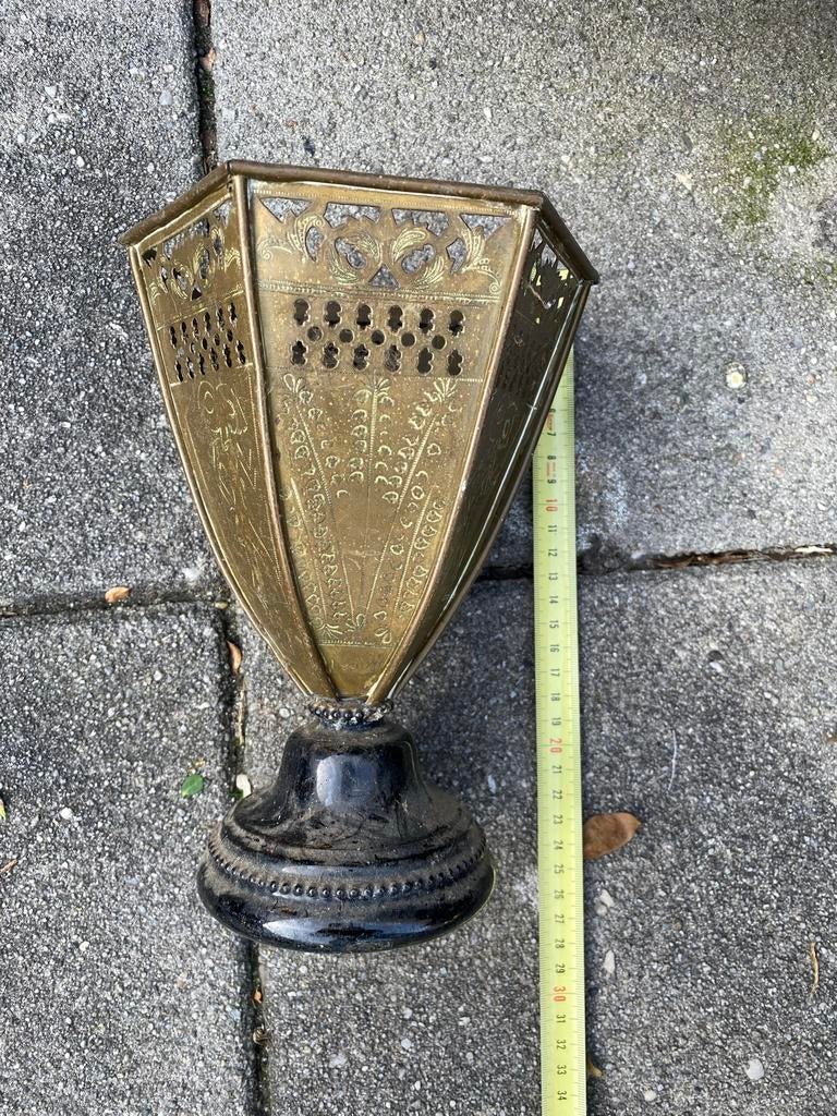 Antieke Koperen Wayang Vaas met Gedetailleerde Graveringen, Ophalen of Verzenden