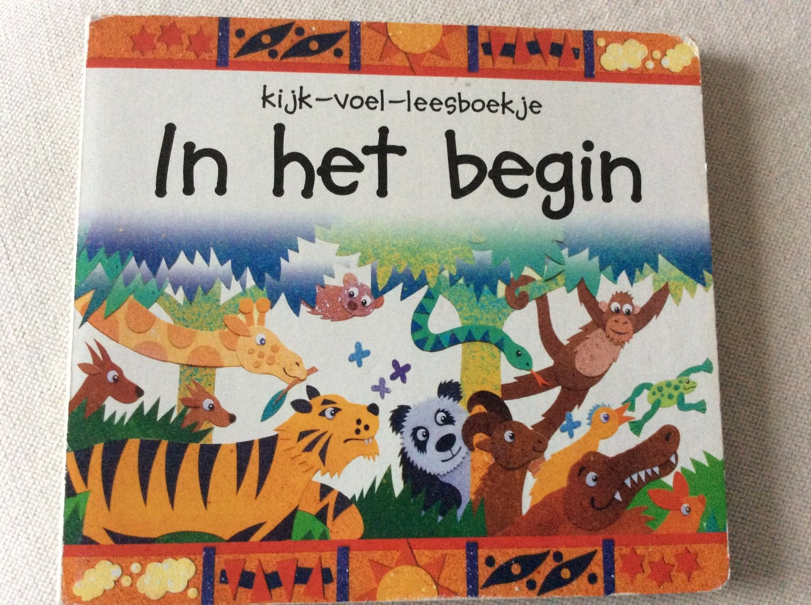 Kijk - voel - leesboekje: In het begin, Ophalen, Gelezen