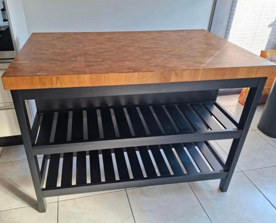 Vadholma keukeneiland-kookeiland-ikea, Ophalen, Zwart, 50 tot 100 cm, Zo goed als nieuw