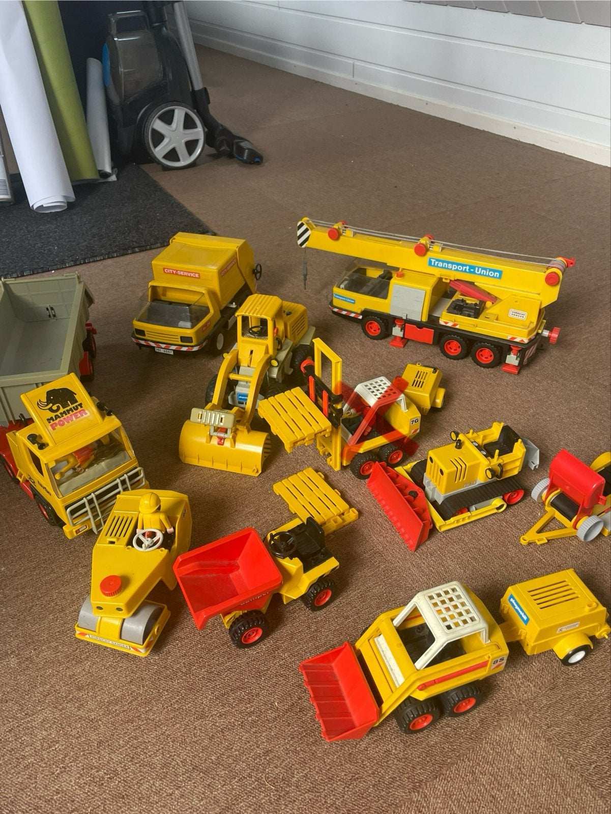 Grote collectie Playmobil bouwvoertuigen en vrachtwagens, Ophalen of Verzenden, Gebruikt