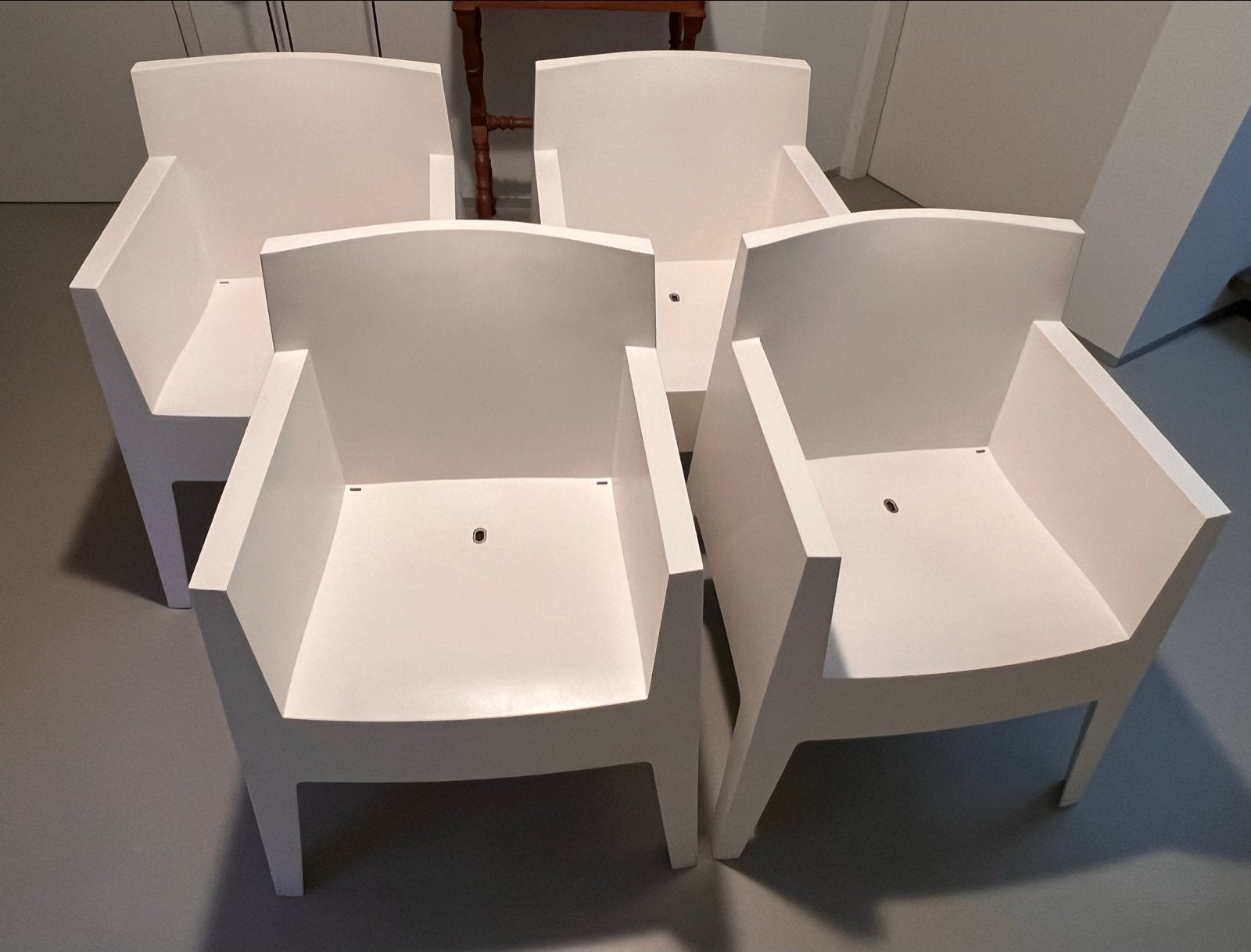 4x Philip Starck Driade Toy stoelen - wit €100 per stuk, Kunststof, Wit, Ophalen of Verzenden, Zo goed als nieuw