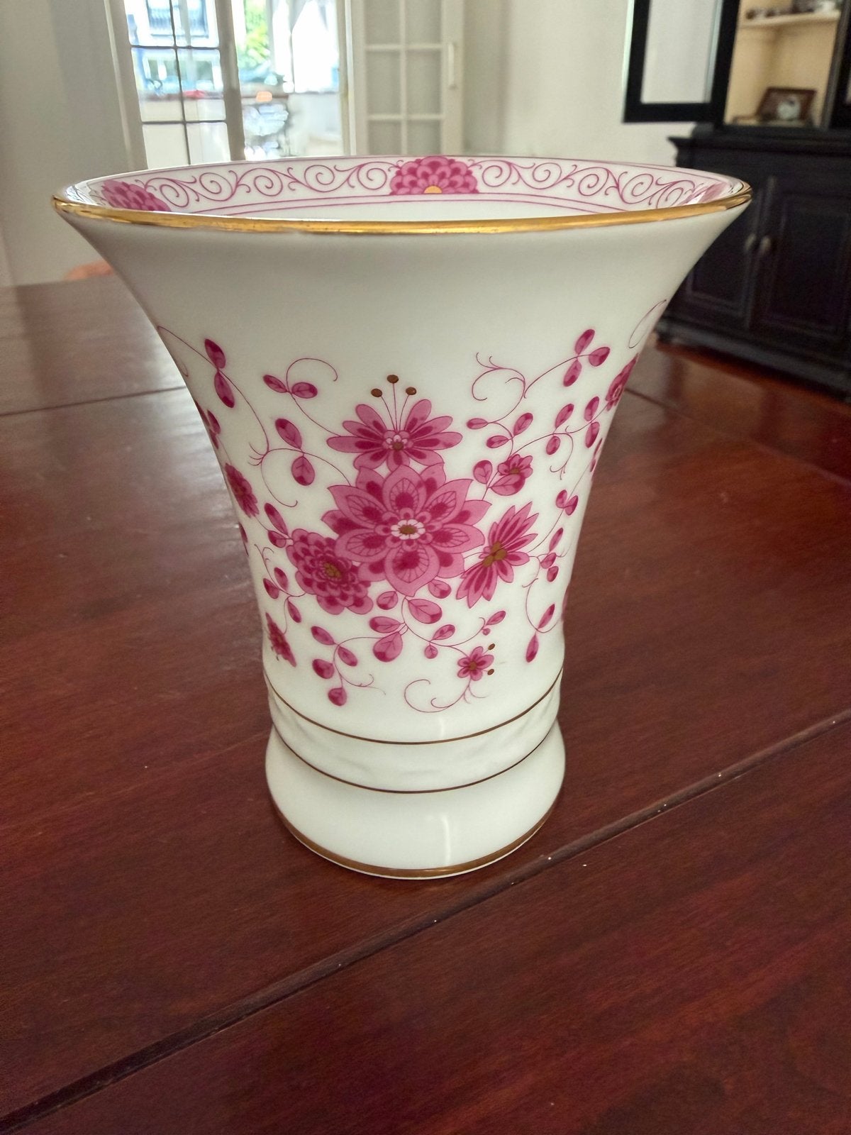 AK Petersburg - Elegante porseleinen vaas roze bloemmotief, Antiek en Kunst, Ophalen