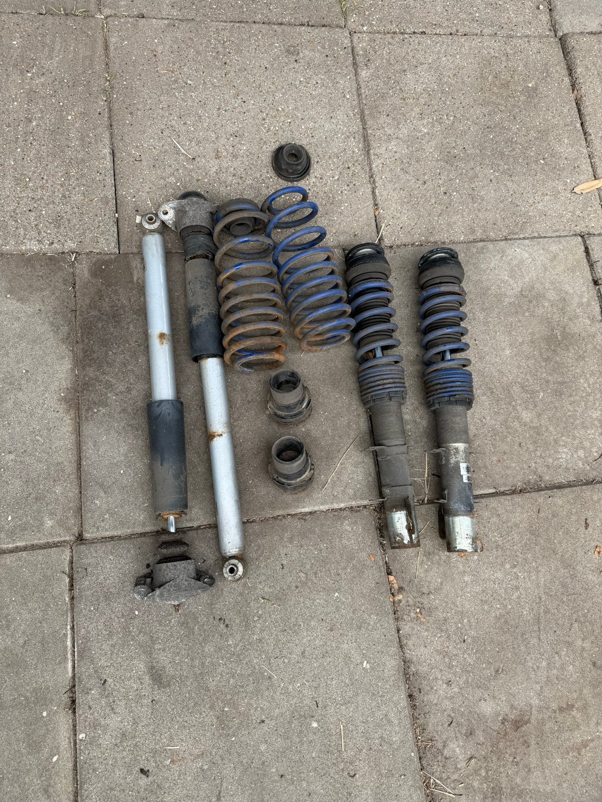 Gangbare schroefset voor Golf 4, Auto-onderdelen, Ophanging en Onderstel, Ophalen, Gebruikt, Volkswagen