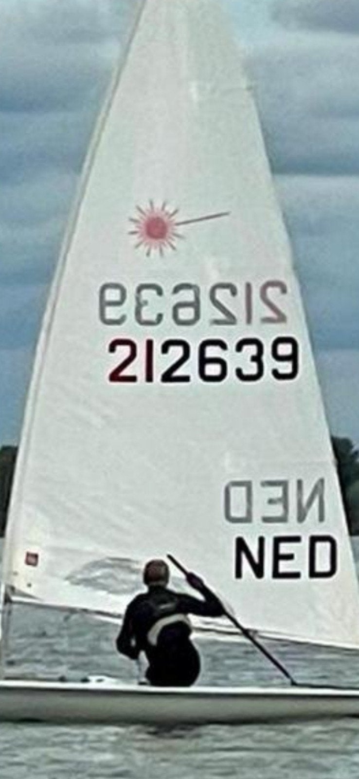 laser incl wal en wegtrailer, Watersport en Boten, Zeilen en Zeiltoebehoren, Ophalen of Verzenden, Grootzeil, Minder dan 15 m²