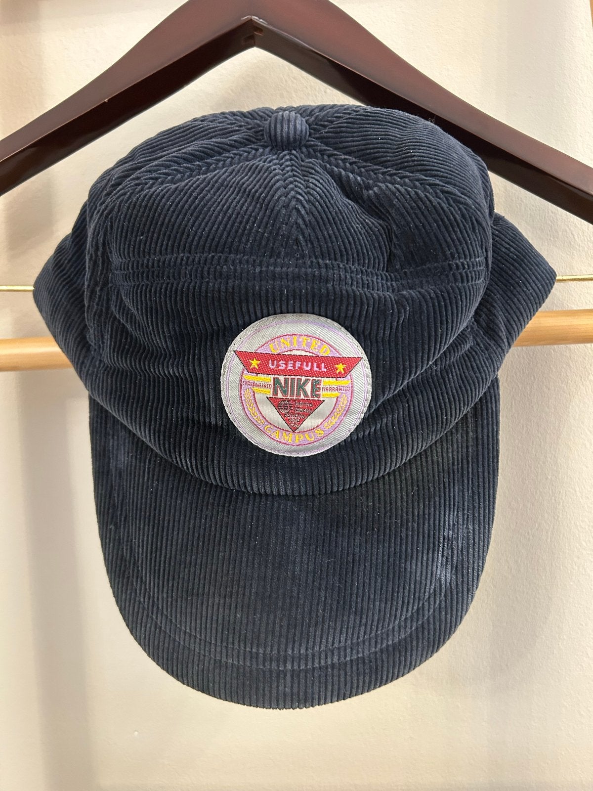 Vintage Nike Corduroy Pet - One Size Fits All, Ophalen of Verzenden, Gedragen, One size fits all, Pet