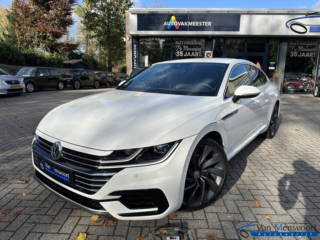 Volkswagen Arteon 2.0 TSI 280PK DSG 4Motion Business R ACC|M, Auto's, Volkswagen, Automaat, Arteon, Gebruikt, Euro 6