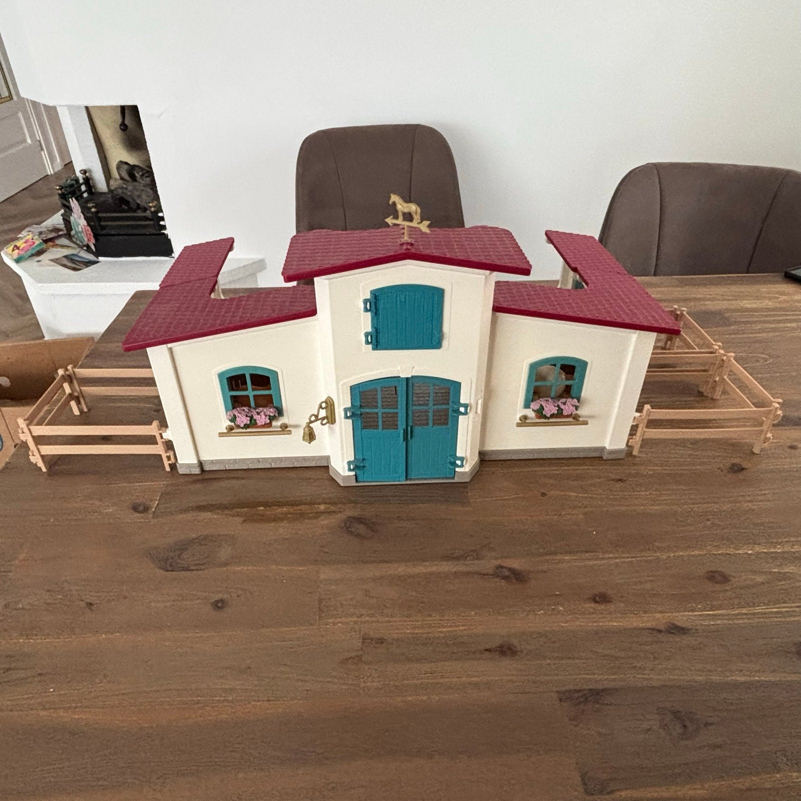 Schleich Horse Club Grote Paardenstal 42567, Ophalen of Verzenden, Zo goed als nieuw