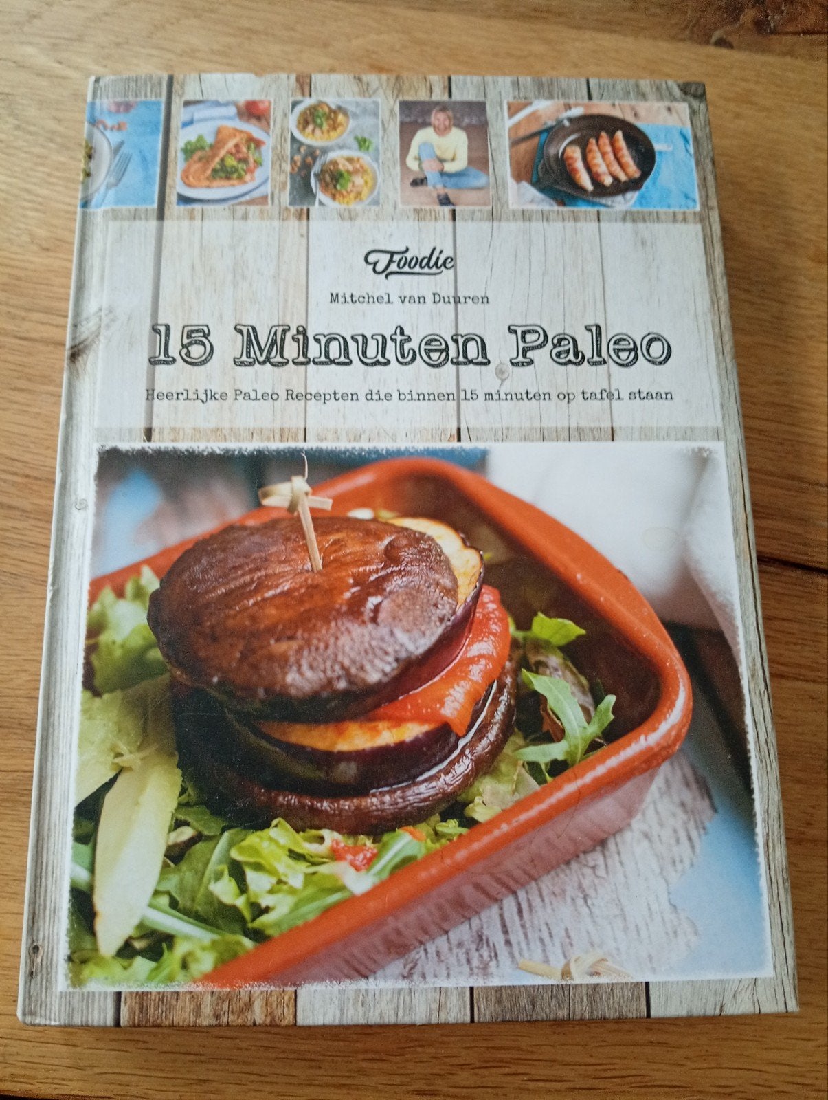 Foodie: 15 Minuten Paleo - Snel en Gezond Koken, Mitchel van Duaren, Ophalen of Verzenden, Gezond koken, Overige gebieden