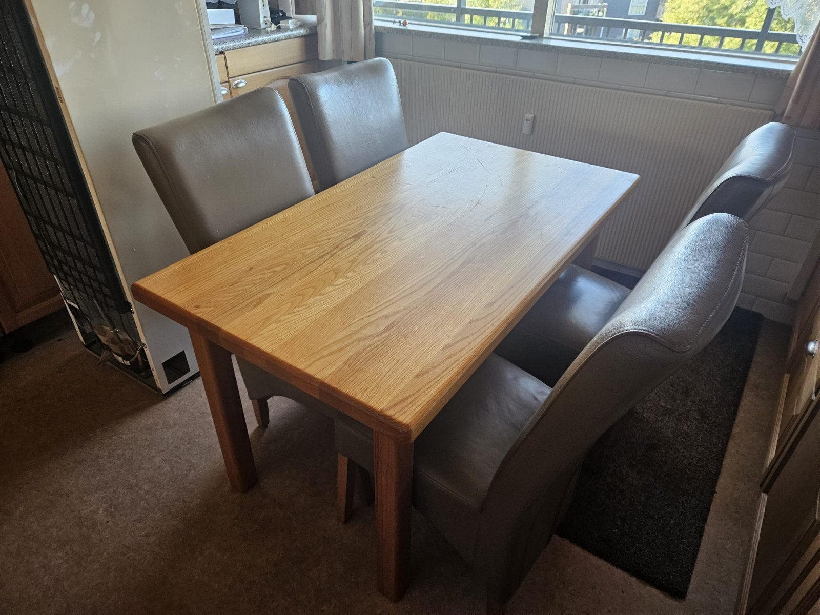 eettafel met stoelen, Ophalen, Gebruikt, 4 tot 6 stoelen