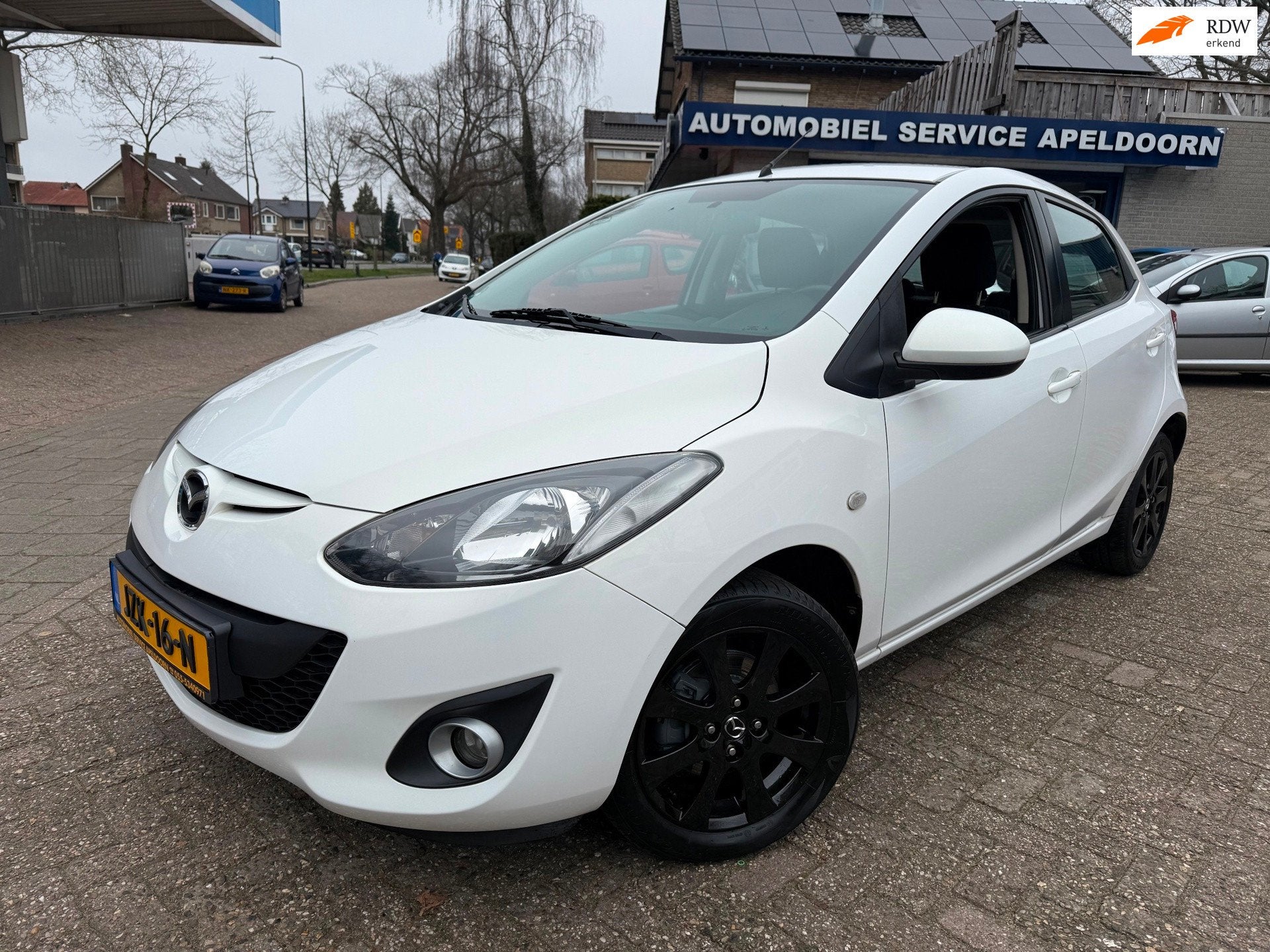 Mazda 2 1.3 Cool *CLIMA*STOELVERW.*ELEKTR. PAKKET*LM. VELGEN, Auto's, Mazda, Voorwielaandrijving, Euro 5, 972 kg, Gebruikt