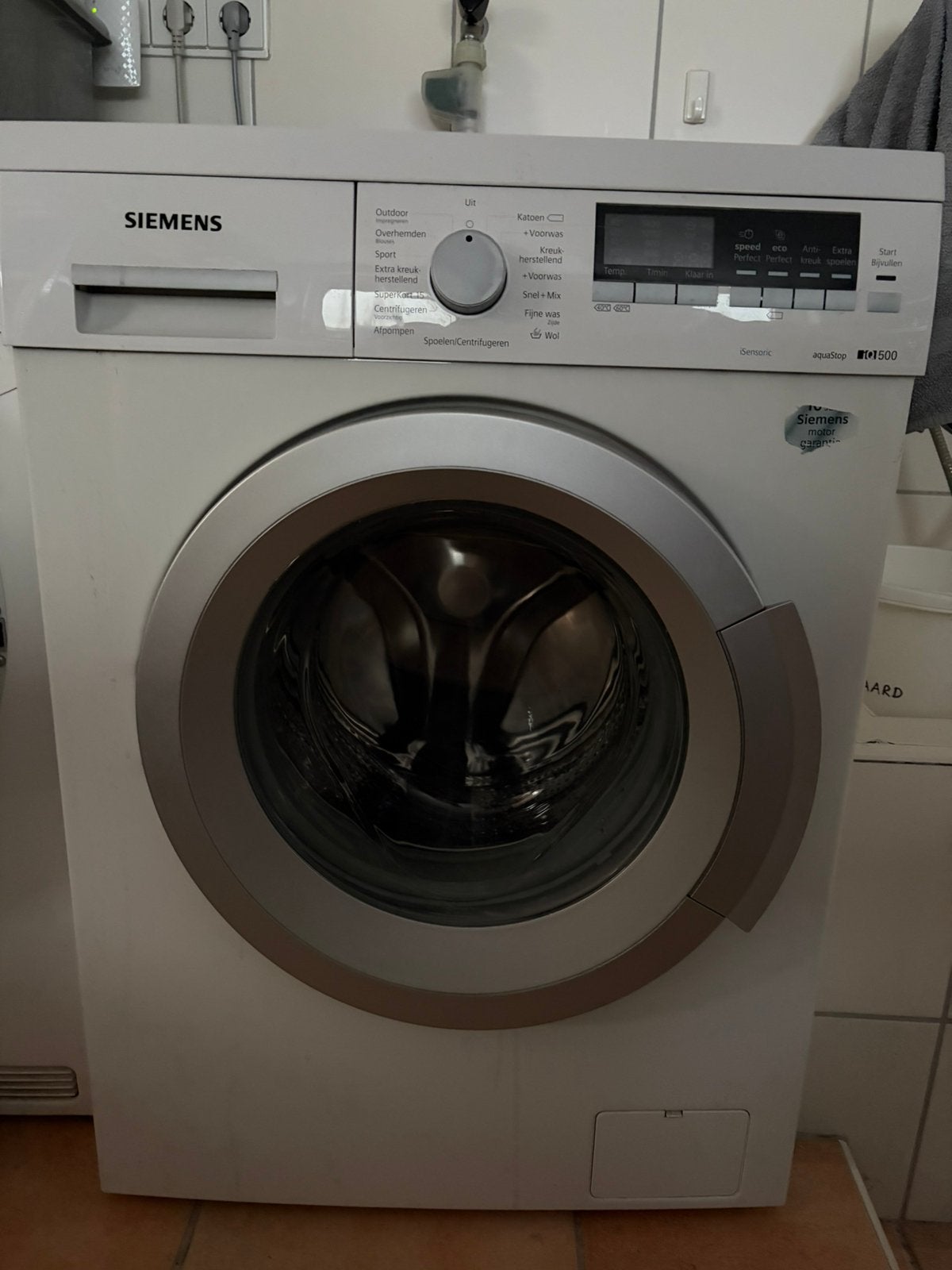 Siemens WM14Q442NL wasmachine – 1400 toeren – AquaStop, Ophalen, Gebruikt, Voorlader, Kort programma
