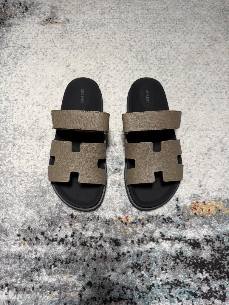 Hermes Chypre Sandalen Etoupe maat 41, Kleding | Heren, Schoenen, Sandalen, Bruin, Ophalen of Verzenden, Hermes