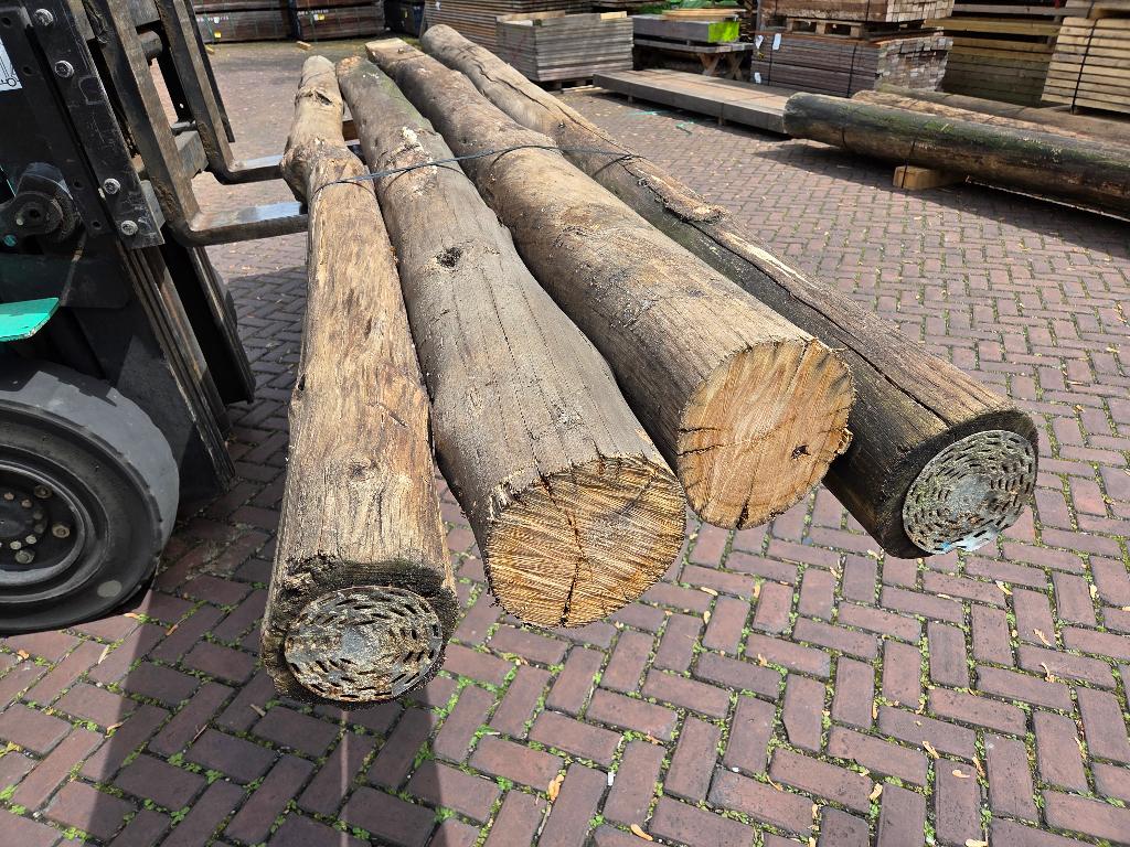 Gebruikte hardhouten ronde palen onbehandeld - nr: HB427, Tuin en Terras, Palen, Balken en Planken, Ophalen, 250 cm of meer, Palen