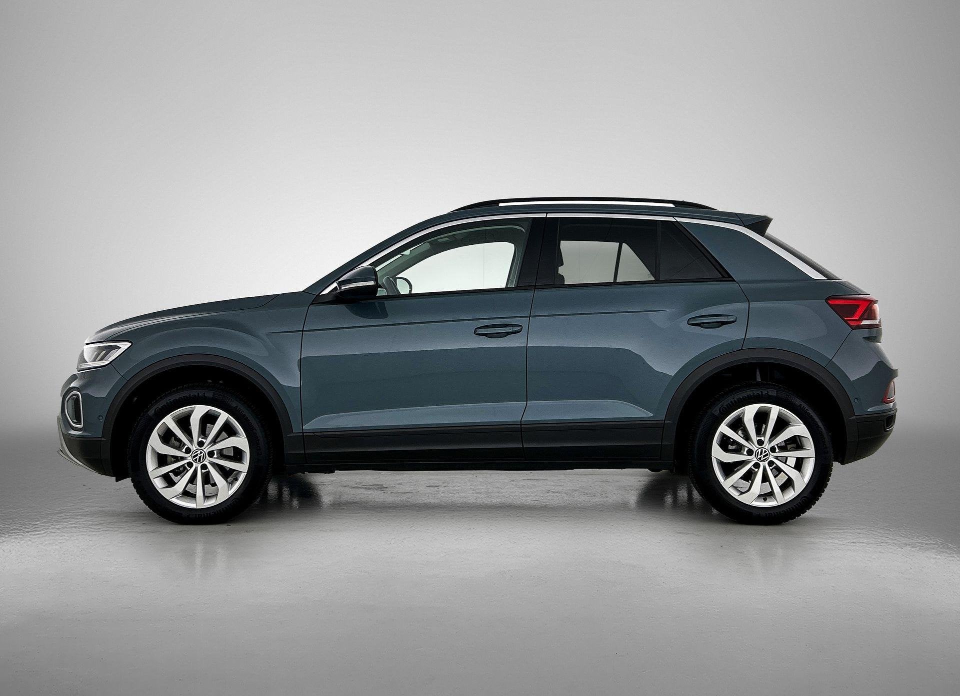 Volkswagen T-Roc 1.5 TSI Life Edition 17 inch velgen | Autom, Auto's, Volkswagen, 12 maanden, Stof, 4 cilinders, Blauw