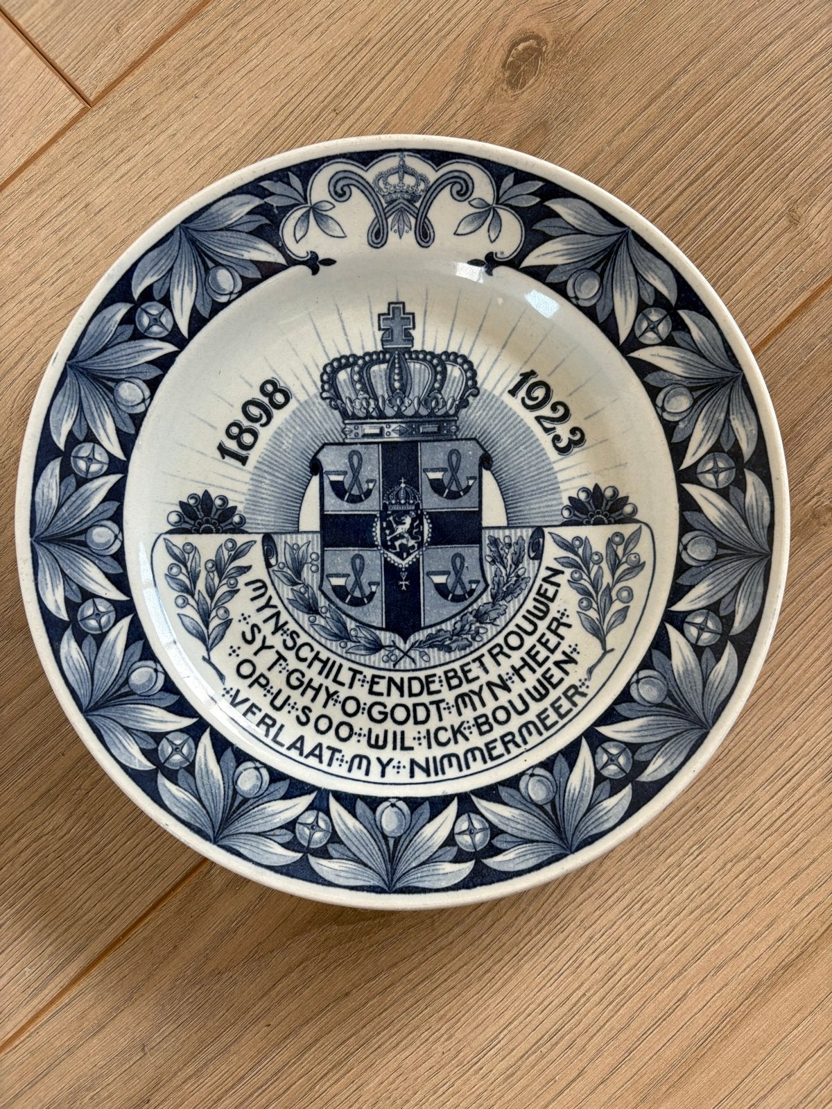 Antiek Delfts Blauw Herdenkingsbord Wilhelmina 1898-1923, Ophalen of Verzenden
