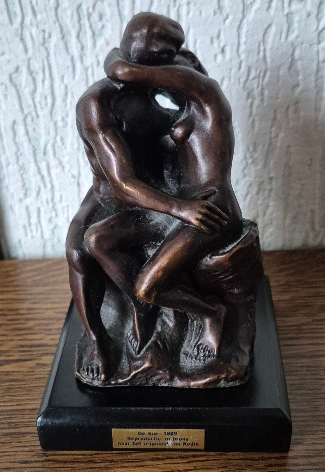 Bronzen beeldje .de kus van Rodin reproductie, Ophalen of Verzenden, Gemerkt, Brons, Scène