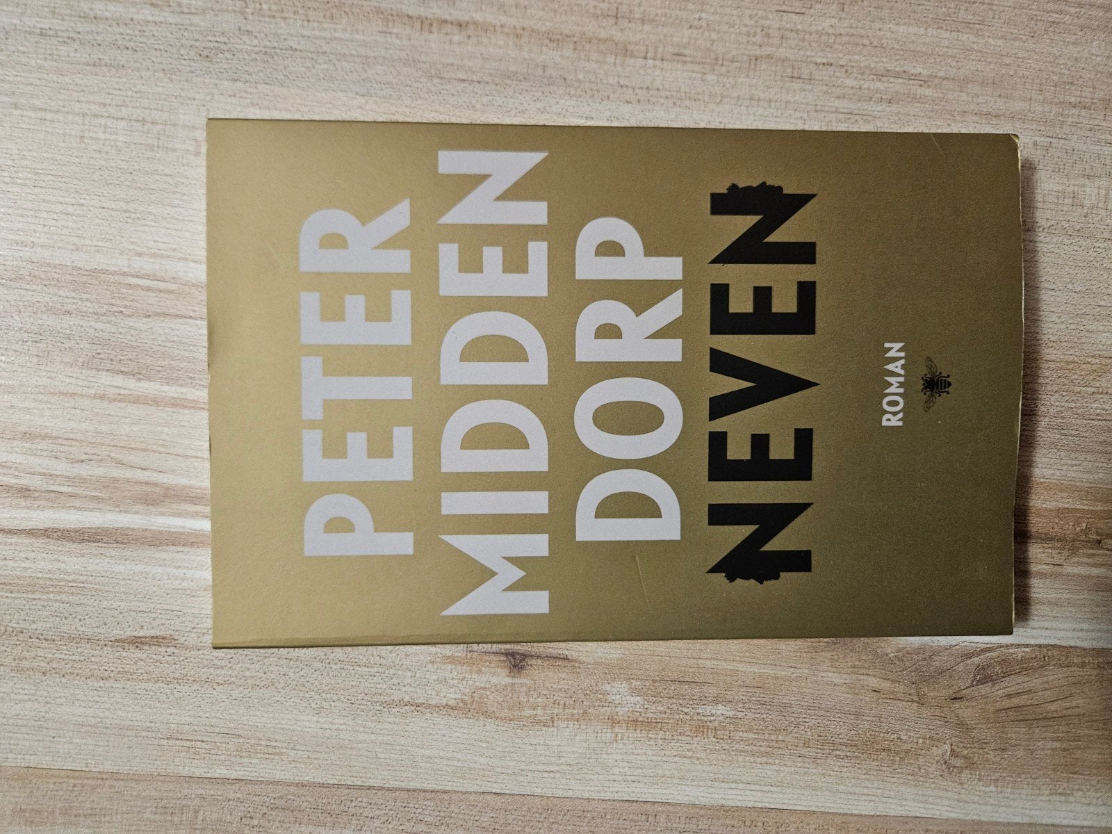 Peter Middendorp - Neven (Roman), Ophalen of Verzenden, Zo goed als nieuw, Peter Middendorp