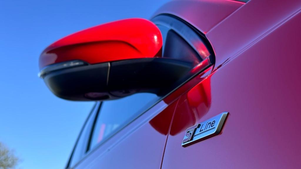 Ford Focus ST-Line 1.0 125PK —  ZUINIG – BOVAG garantie!, Zwart, Origineel Nederlands, Handgeschakeld, Particulier
