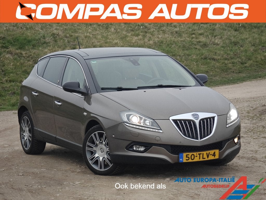 Lancia Delta 1.9-16V Twin-Turbo Executive (bj 2010), Voorwielaandrijving, Euro 5, Gebruikt, Beige
