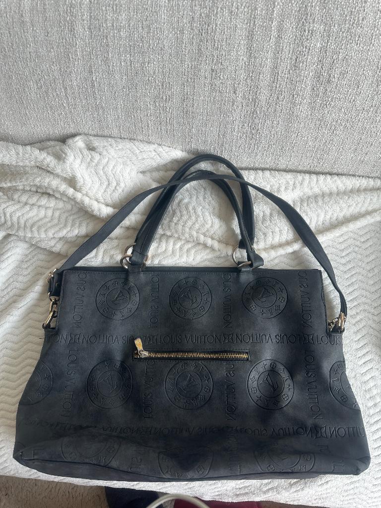 louis vuitton schoudertas, Ophalen of Verzenden, Gebruikt, Zwart, Schoudertasje