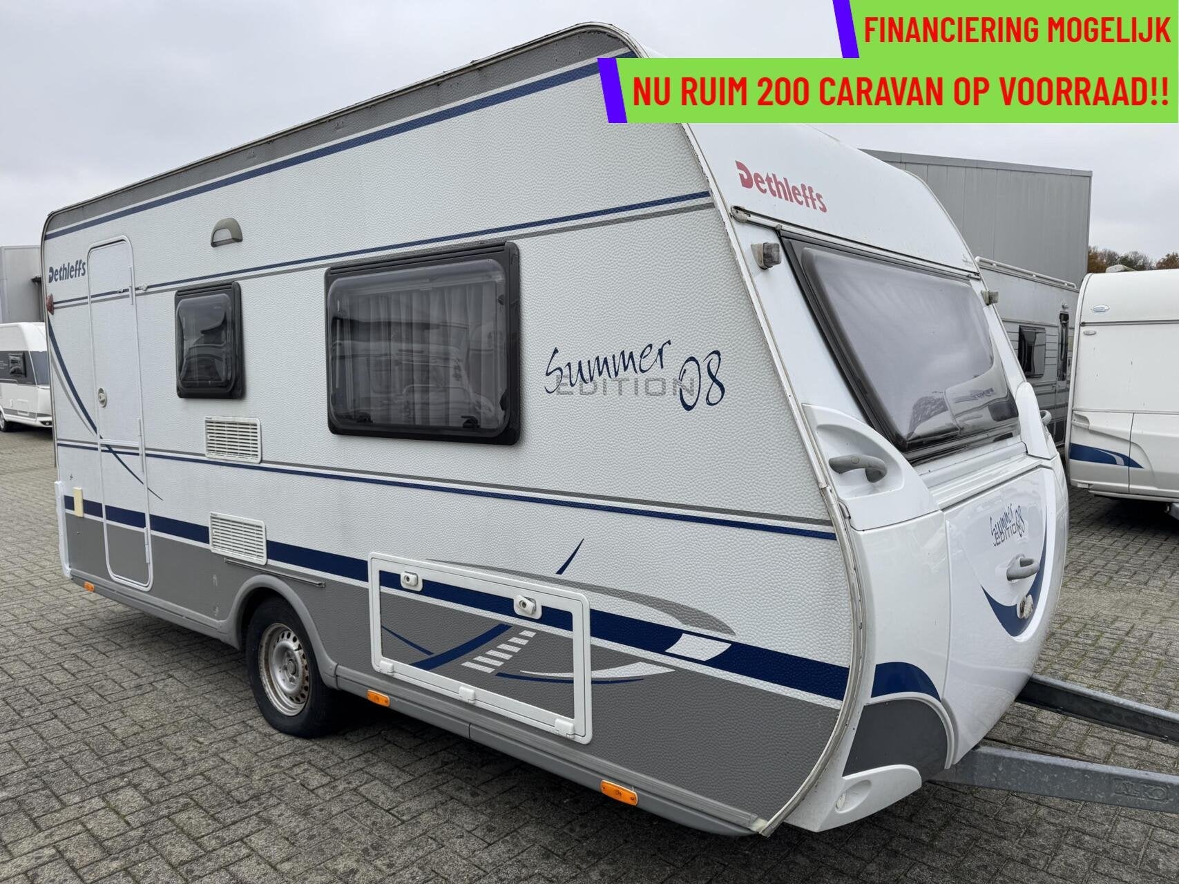 Dethleffs EF 3 SUMMER ED. '08, ENKELE BEDDEN, TOILET/DOUCHE, Serviceluik, Tot en met 2, Bedrijf, 750 - 1000 kg