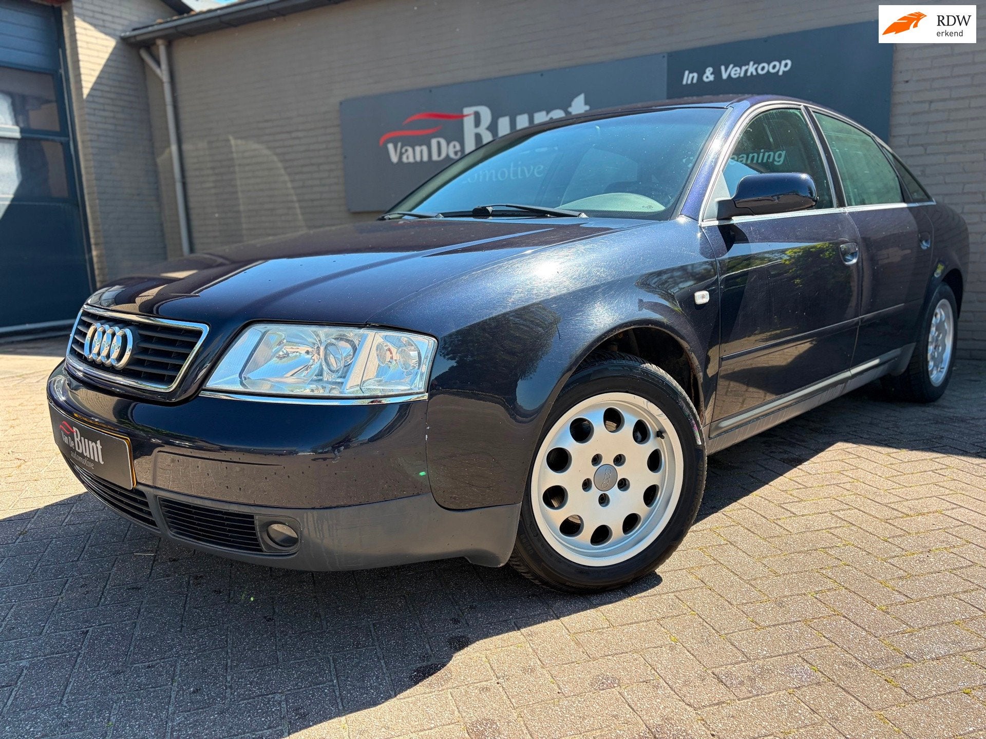 Audi A6 Limousine 1.8 5V | ORG NL | NAP, Auto's, Audi, Gebruikt, Zwart, 4 cilinders, Blauw
